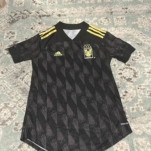 Adidas tigress jersey
